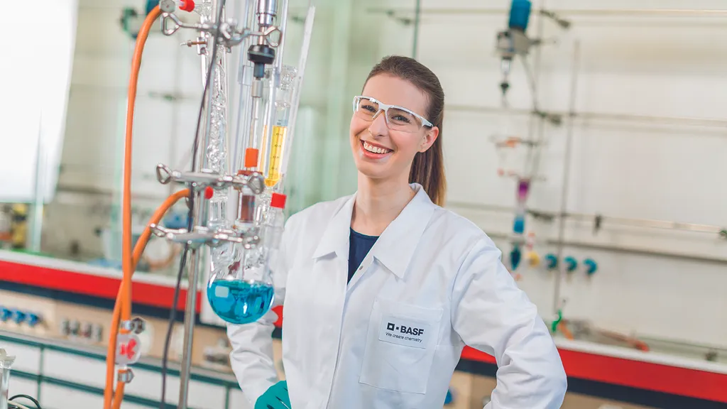 Bild für Berufsorientierungspraktikum als Chemielaborant:in