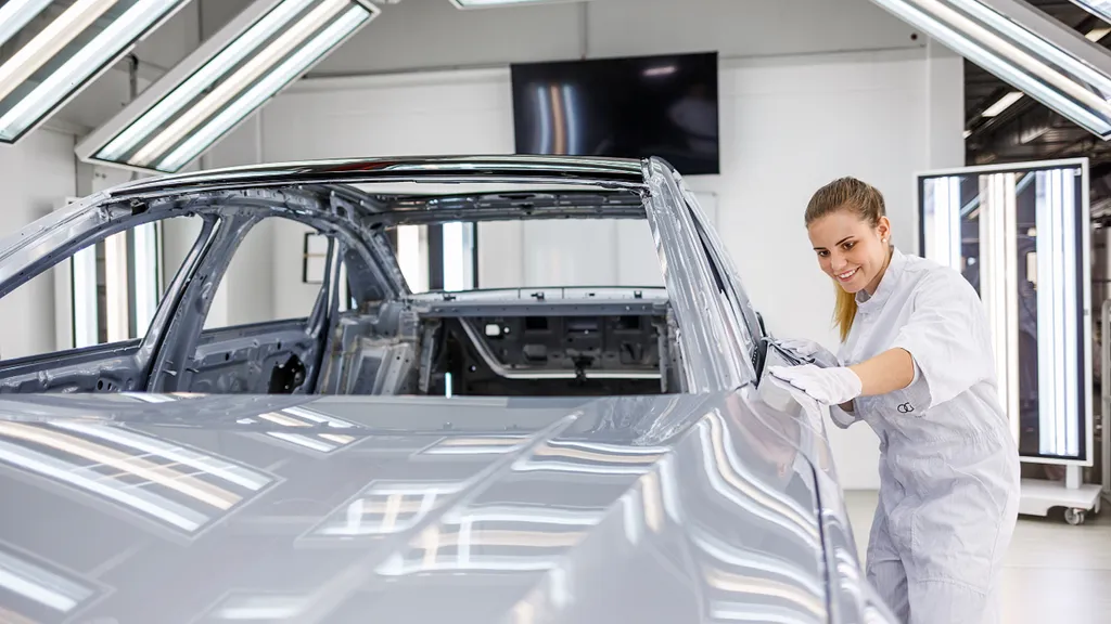 Bild für Schulpraktikum Karosserie- und Fahrzeugbaumechaniker_in